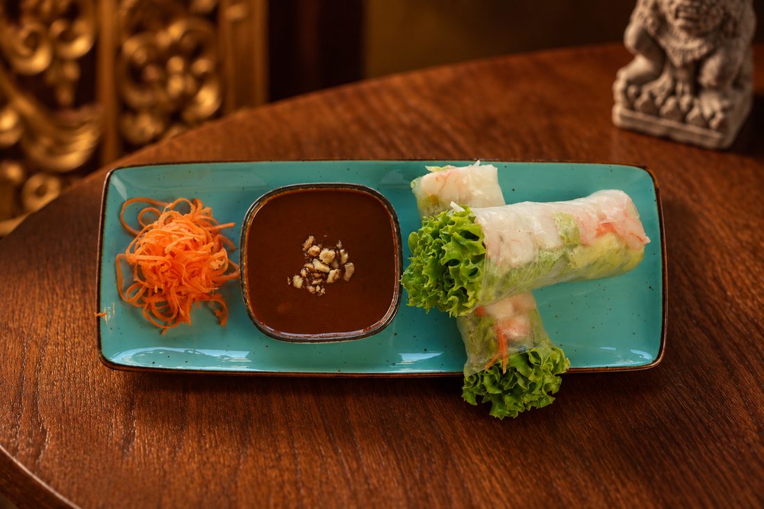 17. Goi Cuon with Prawns