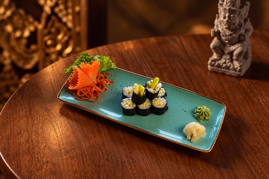 135. Mango Maki