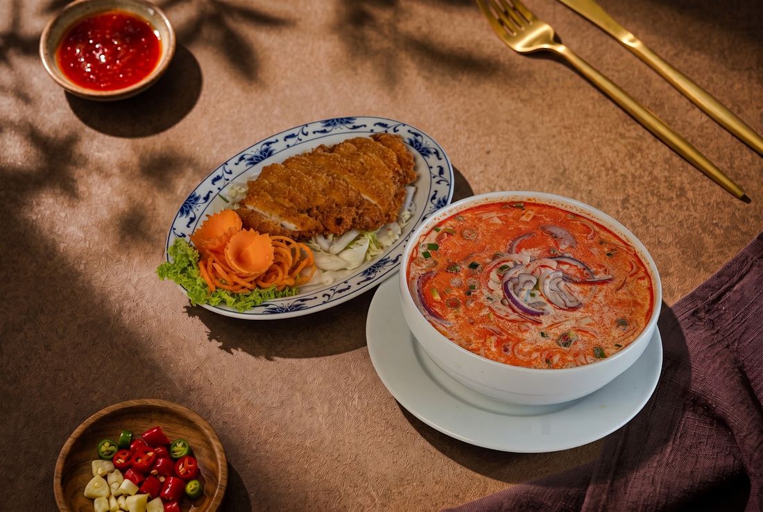31. Pho Curry Crispy Chicken